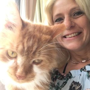 Meet your Posher, Heidi